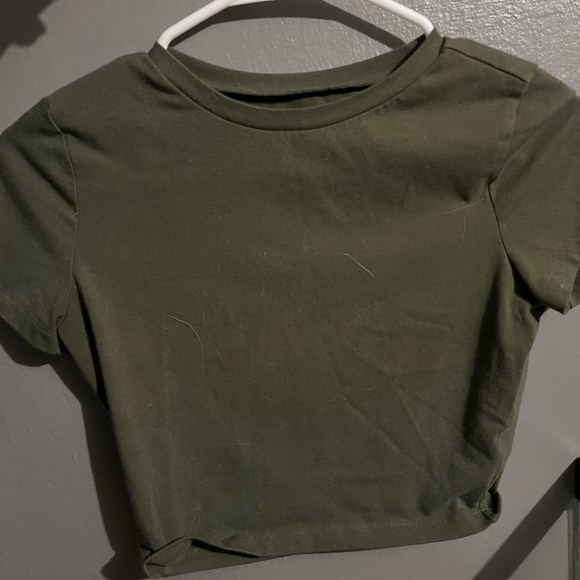 solid green crop top, size small - Picture 1 of 3